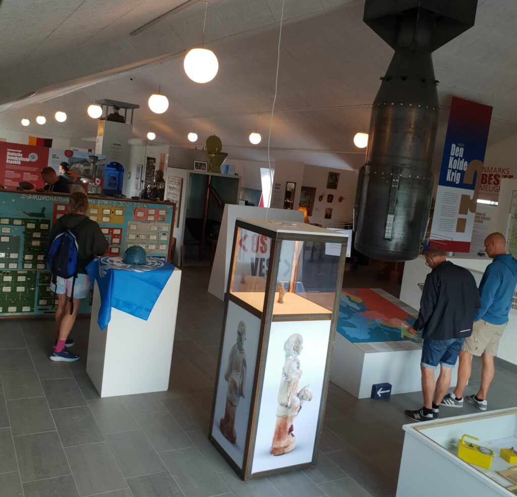 Rebildcentret og kalkminerne set fra oven